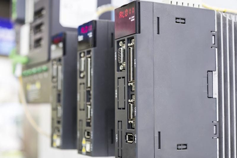 plc-controller-industrial-machine